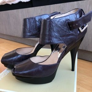 Michael Kors Heidi Platform